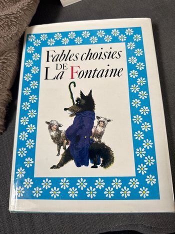 Beau livre des fables choisies de La Fontaine