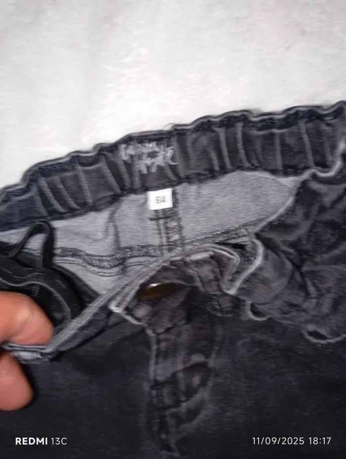 Jeans noir - photo numéro 3