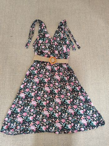 Robe d'été Jade & Me , taille M , excellent état