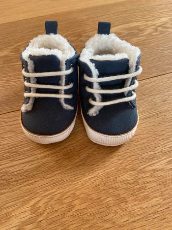 Chaussons fourrés bébé souples