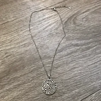 Collier fantaisi