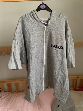 Gilet reebok manche courte