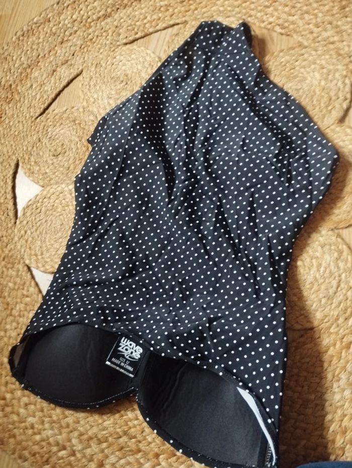 Maillot de bain pin UP noir à pois 42/44 - photo numéro 5