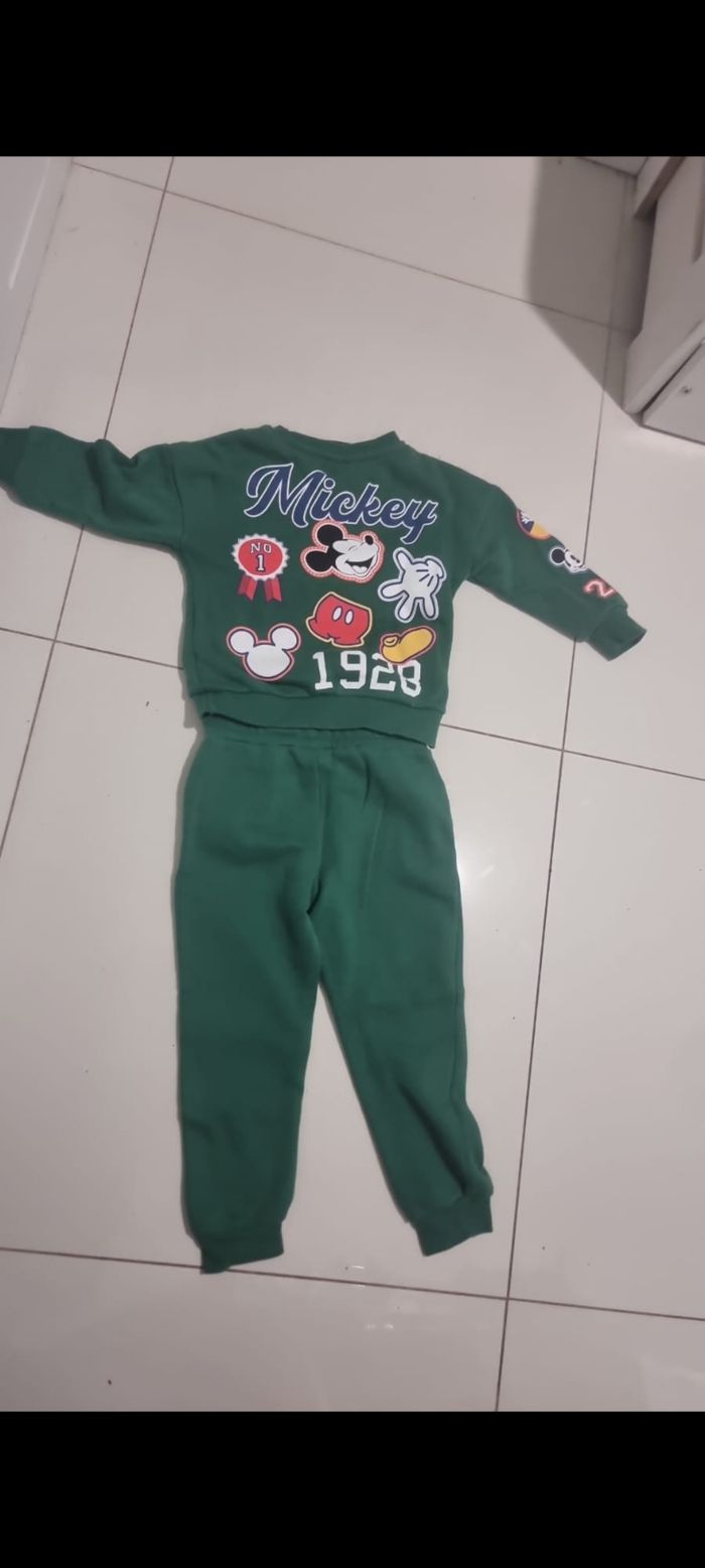 Ensemble pull et pantalon jogging disney by primark - photo numéro 2