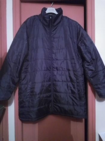 Doudoune NEUVE noire  taille 52
