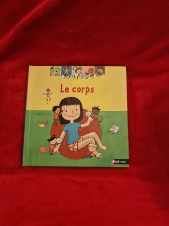 Livre kididoc le corps