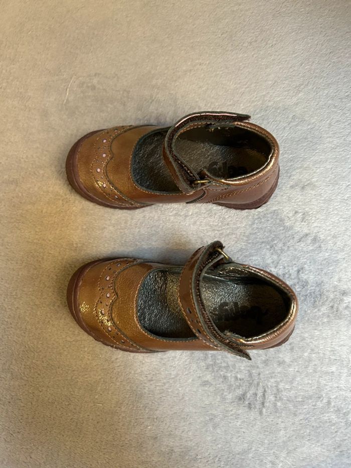 Chaussures pour enfant en cuir marque bopy neuve - photo numéro 6