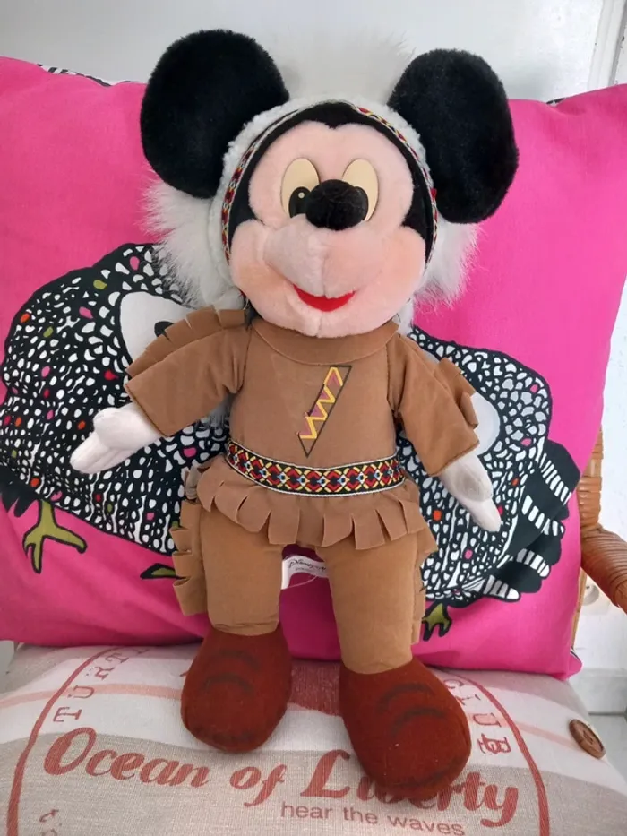 Peluche Mickey indien Disneyland Paris 40 cm - photo numéro 2