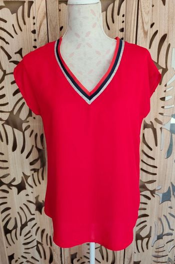 Blouse fluide et légère col V Taille 2 Rue des Abbesses