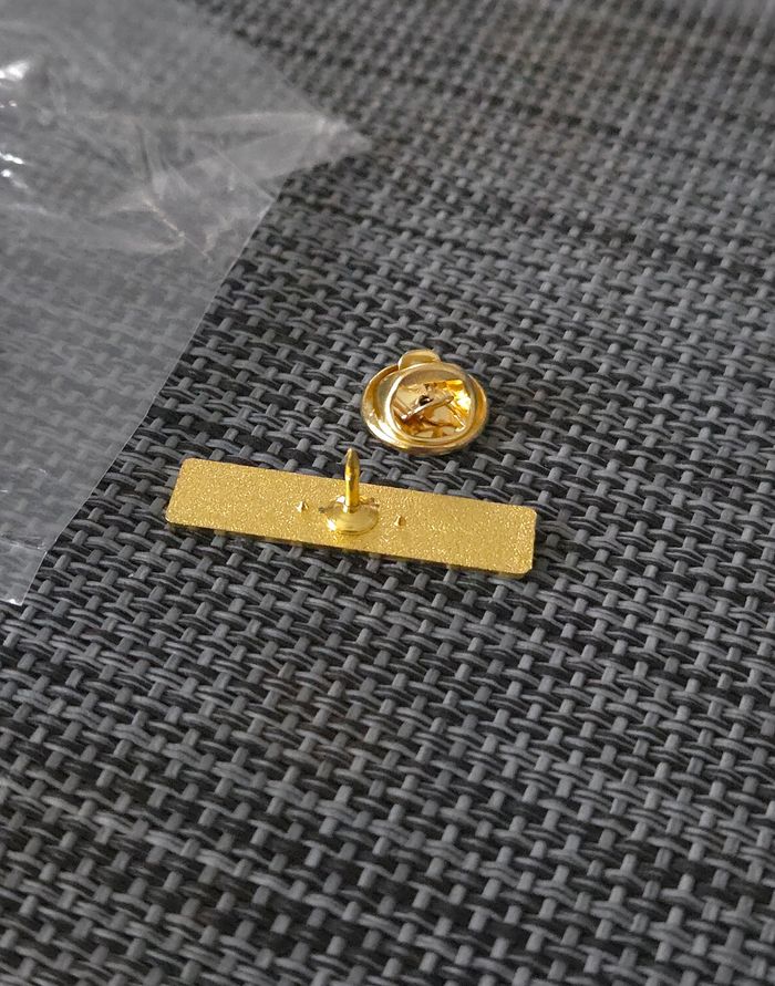 Pin's Barbour relief - photo numéro 4