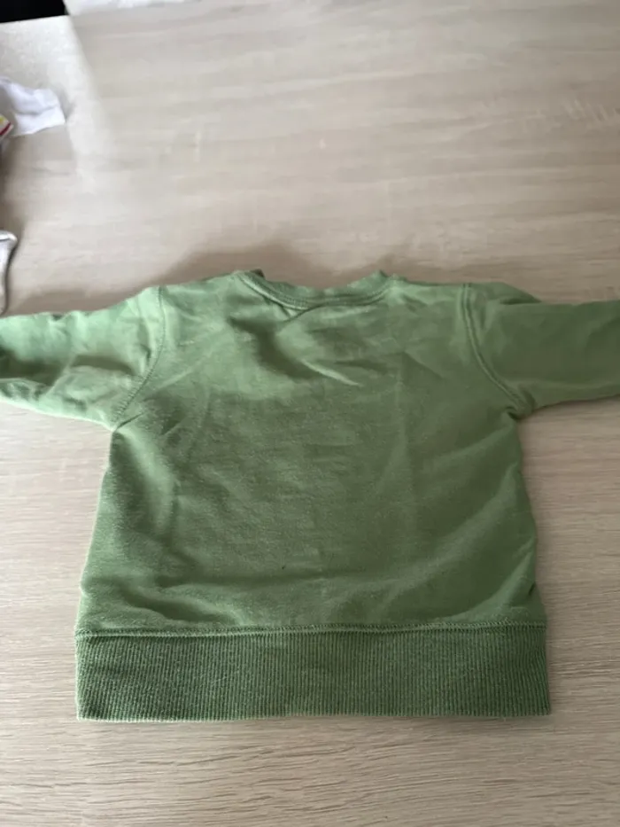 Pull vert - photo numéro 3