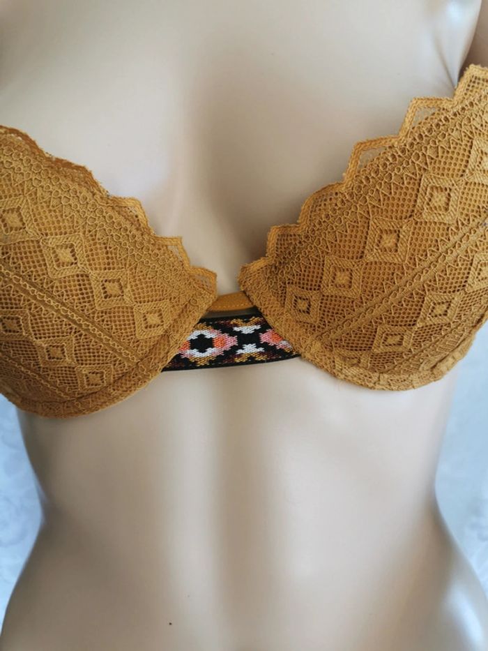 🌺Soutien-gorge. 90 C. Camel. Undiz - photo numéro 2