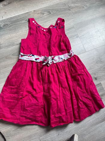Jolie robe  sergent major 7 ans