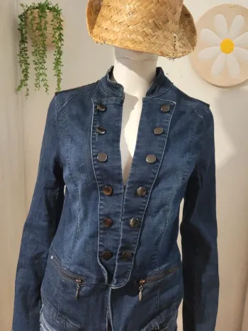 Petit blouson en jean