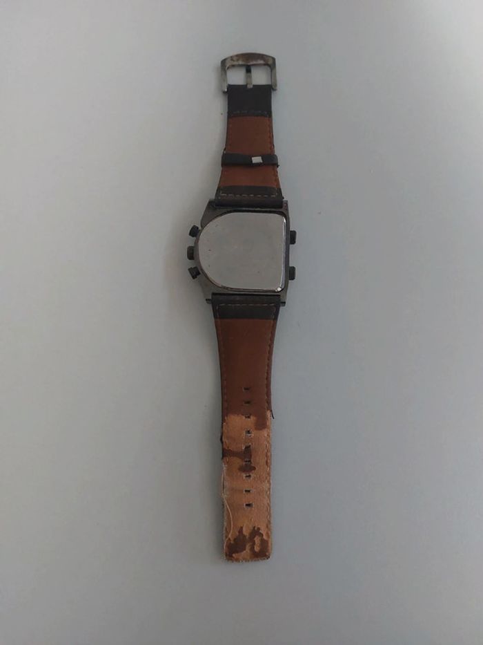 Montre à trois cadrants en état. - photo numéro 2