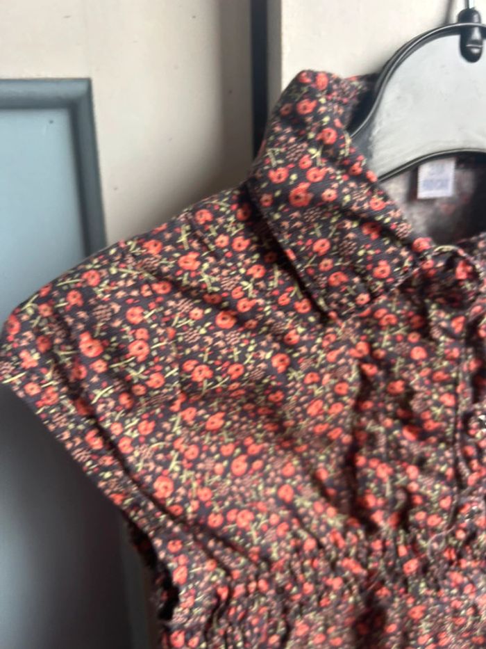 Chemise sans manches , kitchoun 6 mois - photo numéro 3