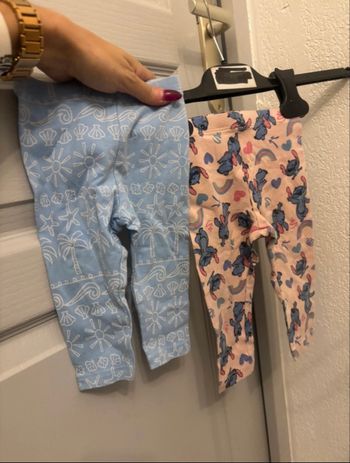 2 leggings Disney stitch 3/6 mois