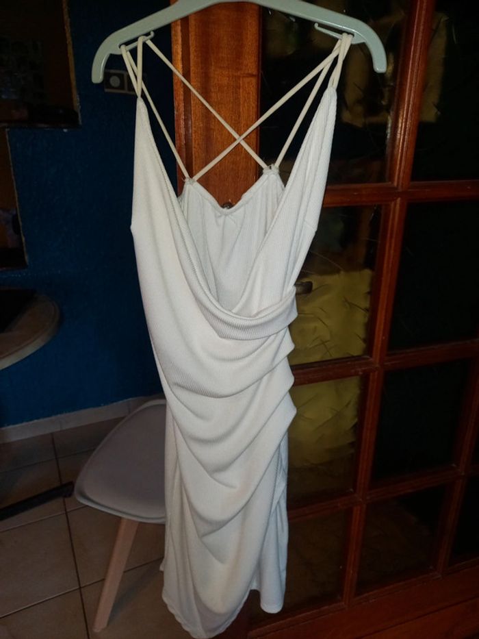 Robe blanche femme