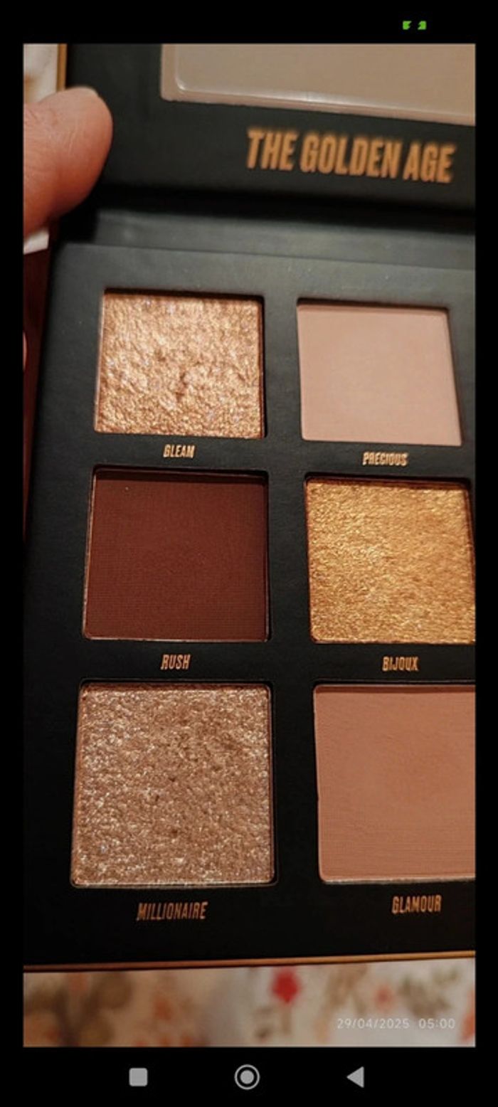 Beauty Bay - By Beautybay The Golden Age Eyeshadow Palette - photo numéro 3