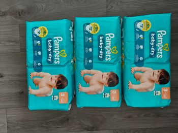 3 paquet couche pampers taille3