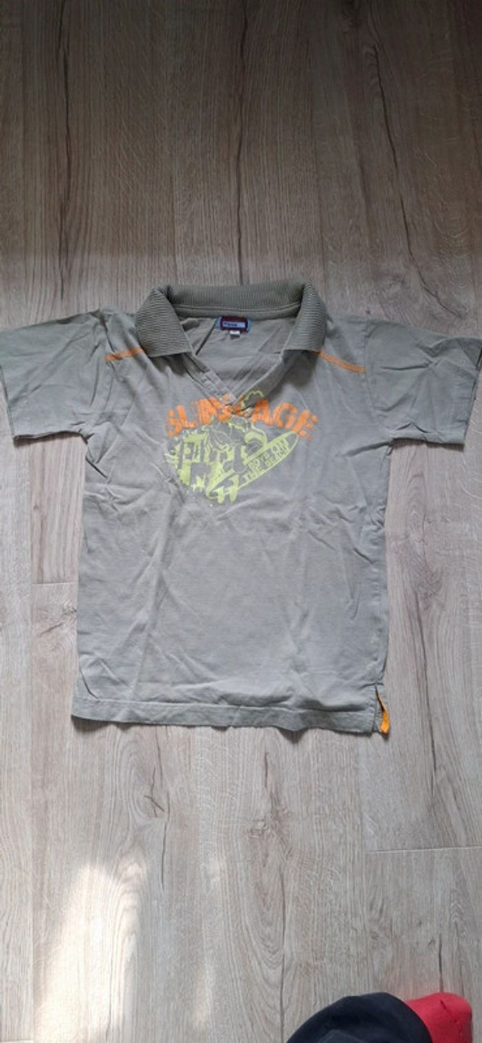 Lot 2 haut 10ans TBE - photo numéro 3