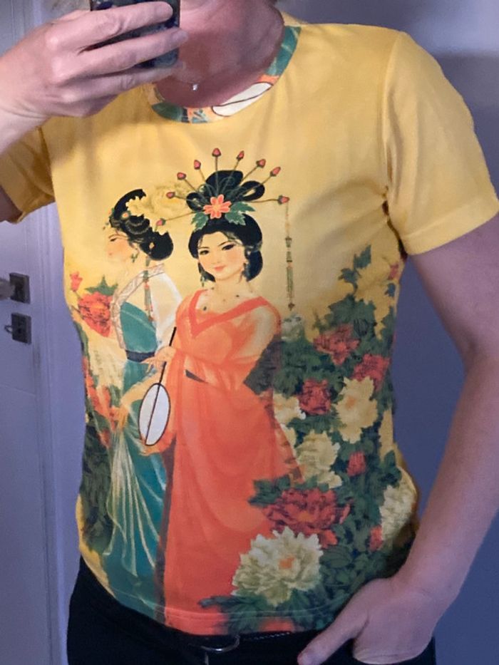 Superbe t-shirt geisha 40