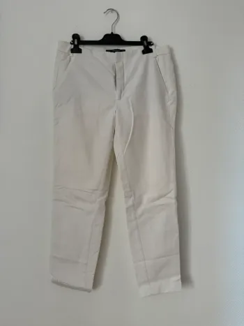 Pantalon en bon état taille 38 blanc Zara