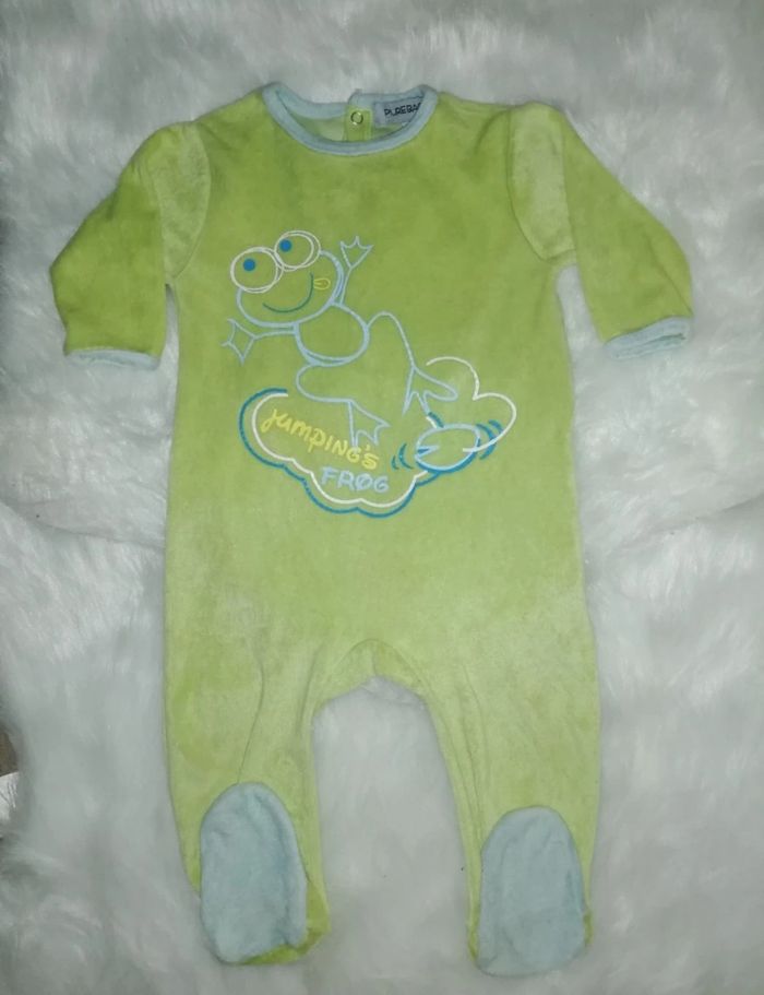 2 pyjamas - photo numéro 2