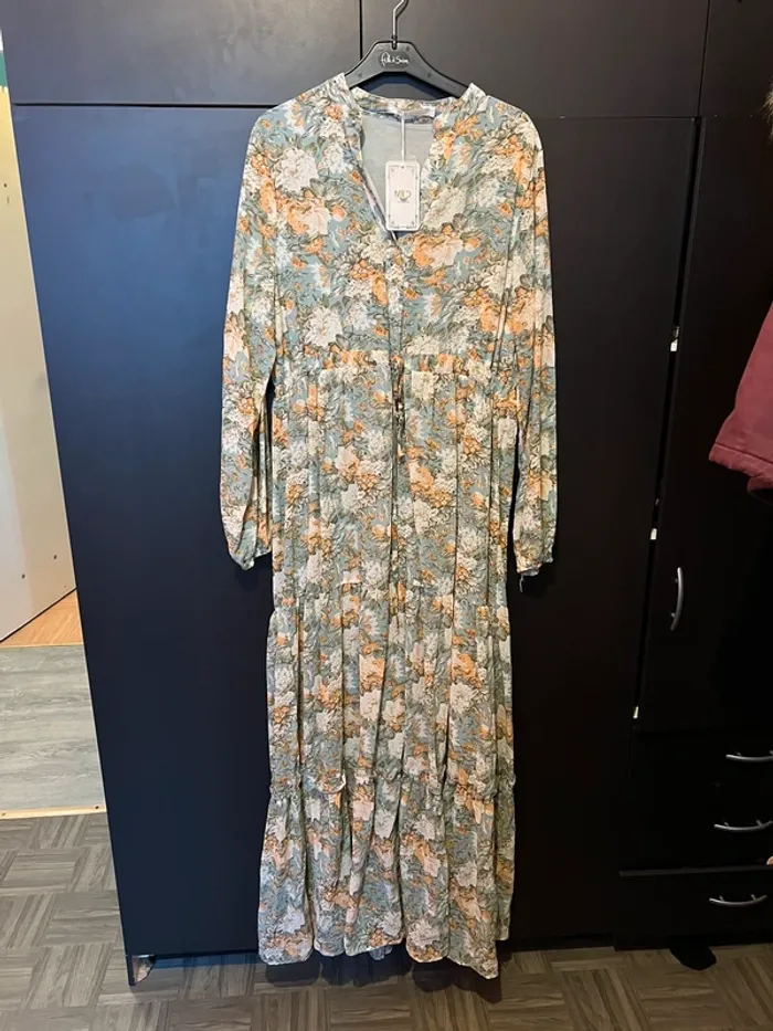 Robe imprimée bleue et orange neuve L/XL - photo numéro 2