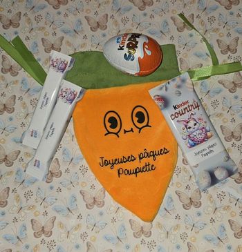 Pochon paque forme carotte