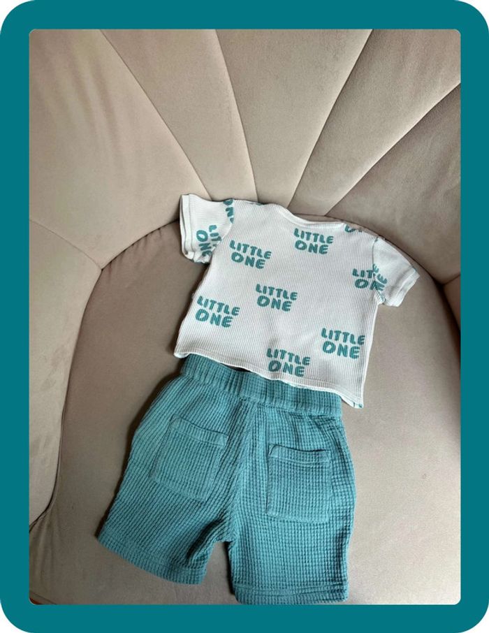 Ensemble short et tshirt nid d'abeille 12 mois - Bout'chou - photo numéro 3