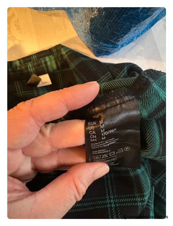 Chemise longue carreaux verte et noire - H&M - photo numéro 4