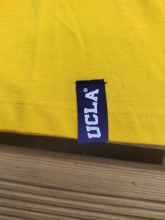 T-shirt Femme Université UCLA Jaune – Taille 36 / S – Très Bon État - photo numéro 2