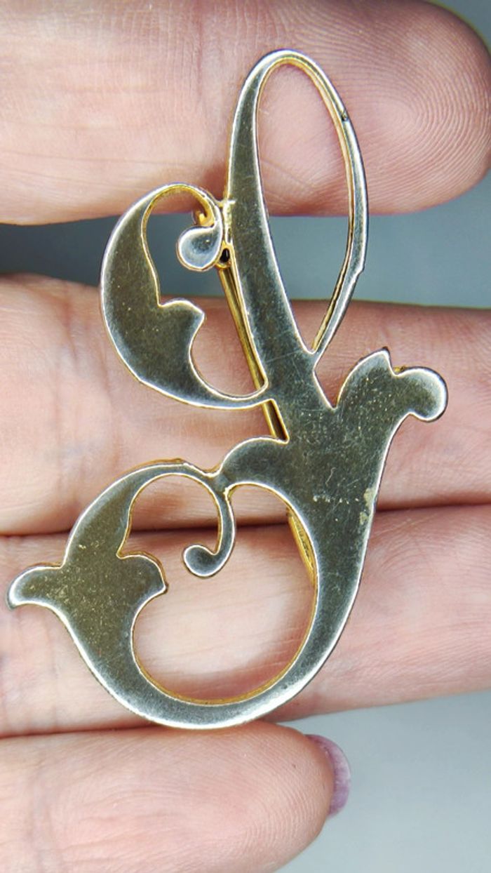 Broche lettre - photo numéro 3