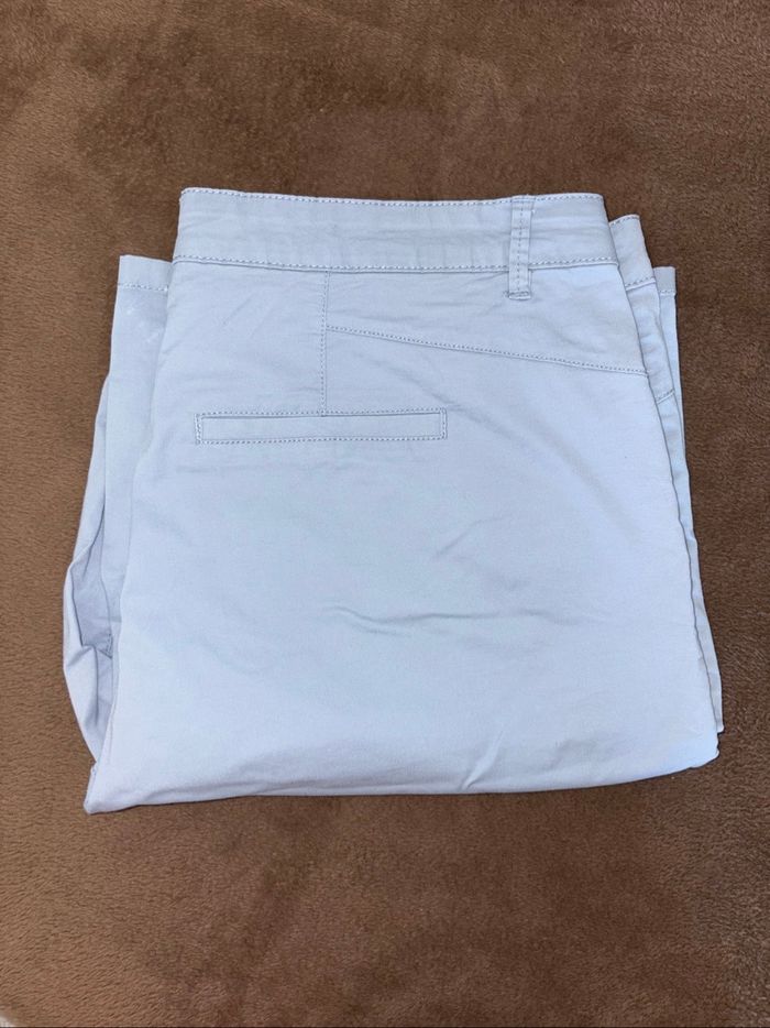 Short femme C&A taille 46 bleu clair en très bon état - photo numéro 9
