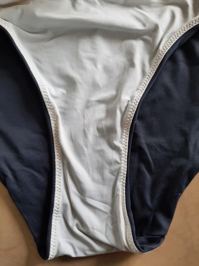 Maillot de bain 2 pièces - photo numéro 4