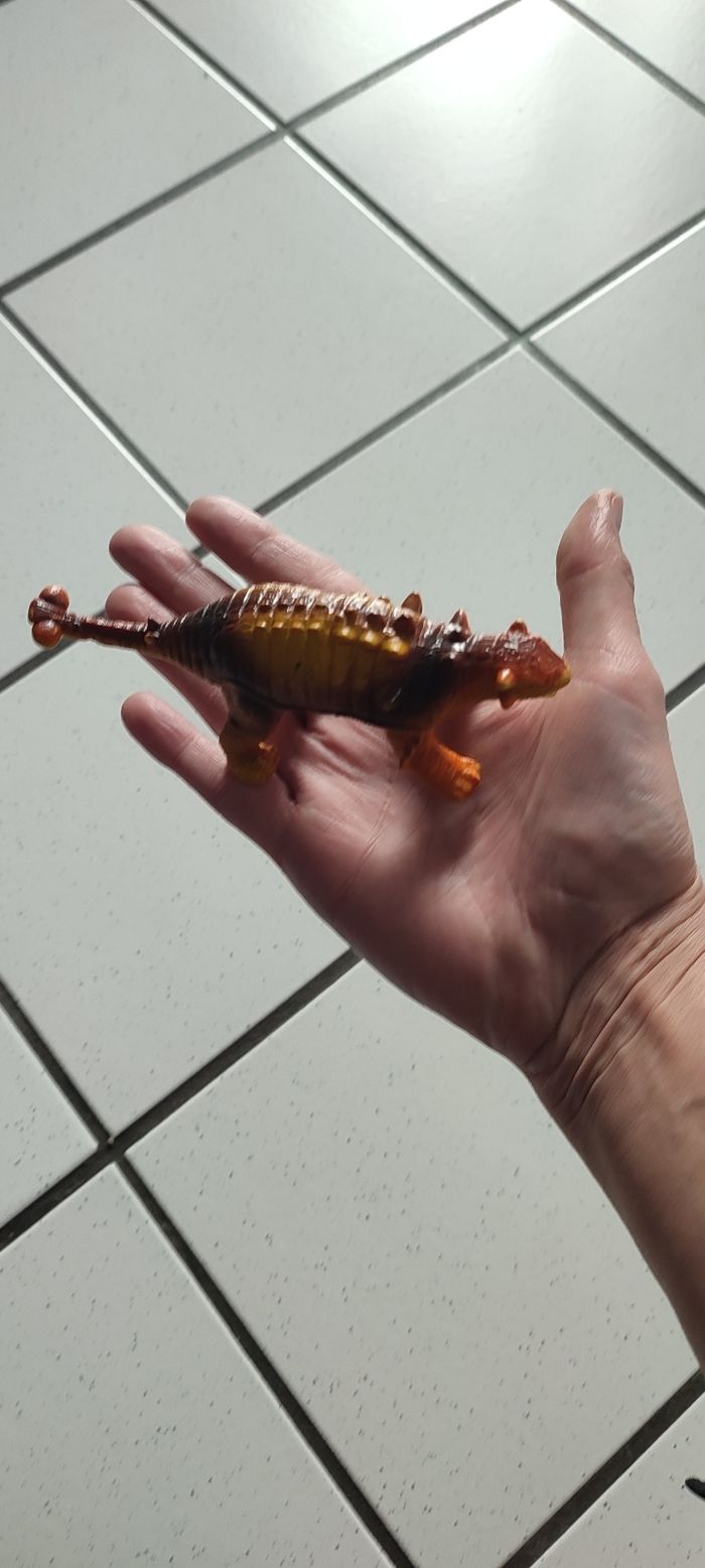 Figurine dinosaure - photo numéro 2