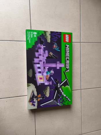 LEGO Minecraft - Le dragon et le navire de l’Ender (21264)
