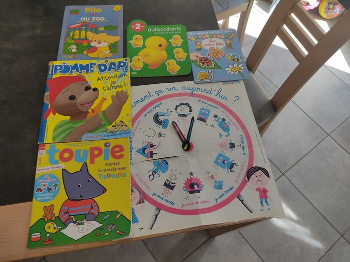 Lot de magazines tout petit - photo numéro 3