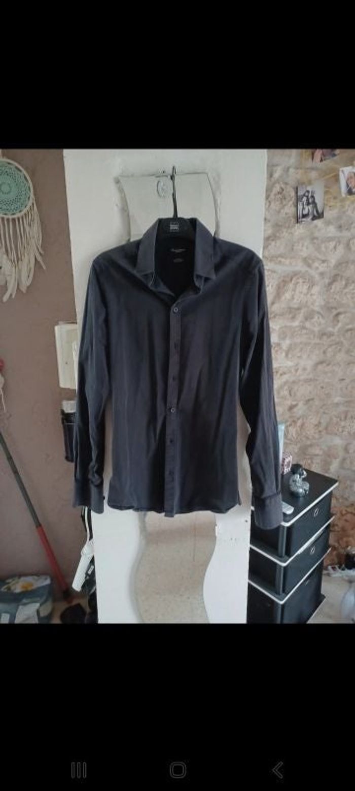 Chemise