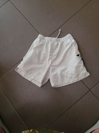 Short Genesis 10 ans