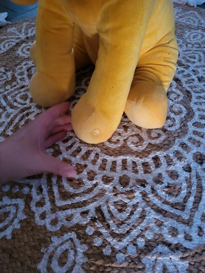 Grande peluche simba Disney - photo numéro 3