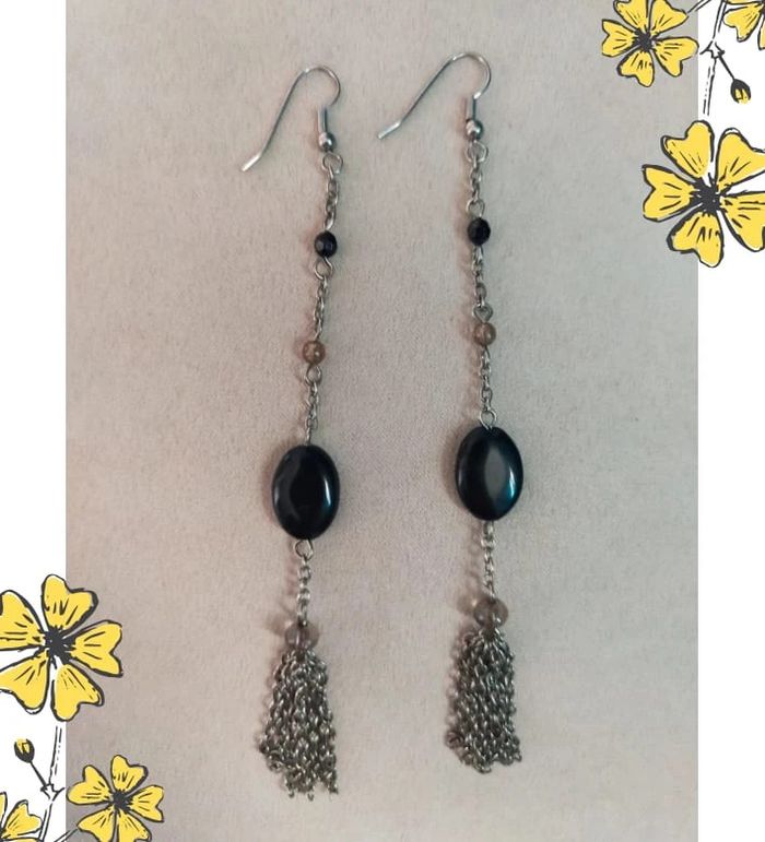 oucles d’oreilles longues chaînes & perles noires – Style chic rock - photo numéro 6