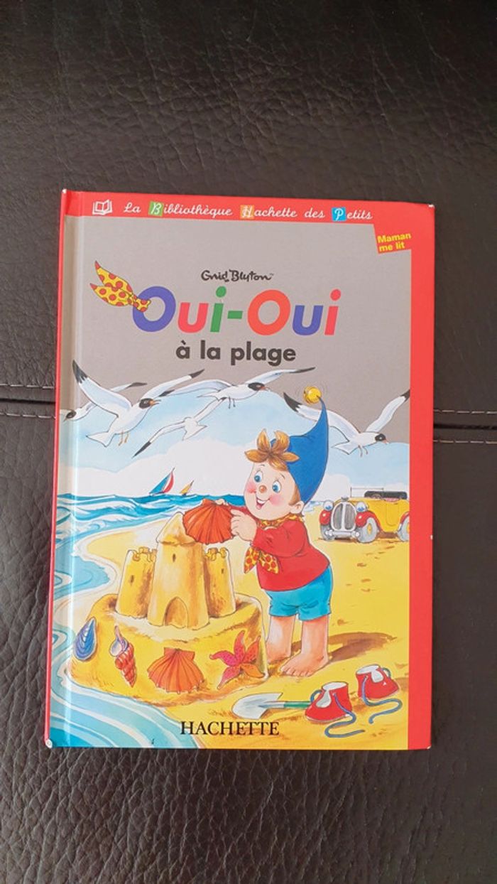 Lot livres Oui-Oui collection "Maman me lit", la bibliothèque Hachette des Petits - photo numéro 2