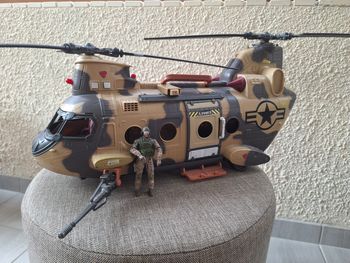 Hélicoptère de combat