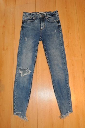 Bershka jeans cropped skinny t.34/XS