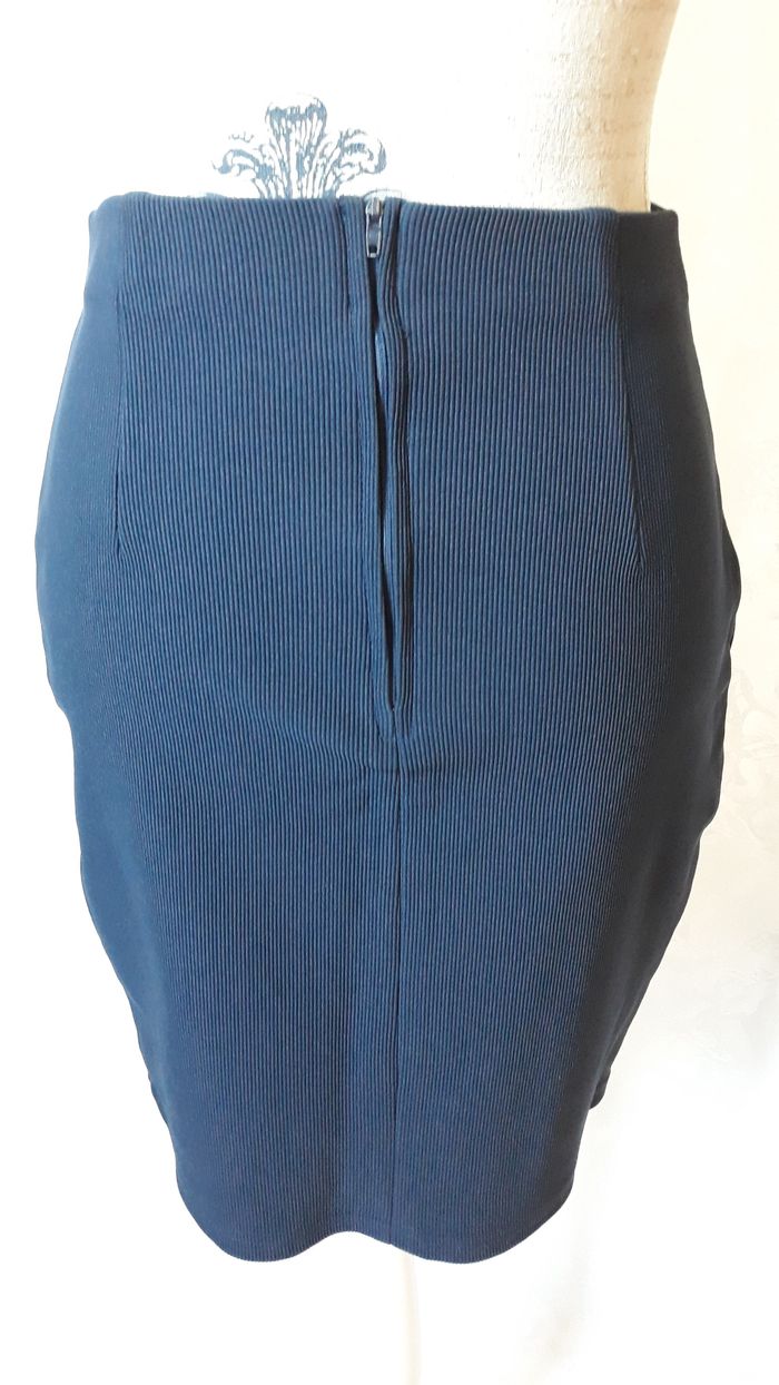 Faby27800 Jupe femme "Camaieu", bleu marine, T 38 - photo numéro 2