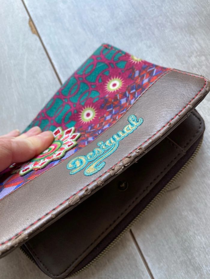 Portefeuille desigual - photo numéro 2