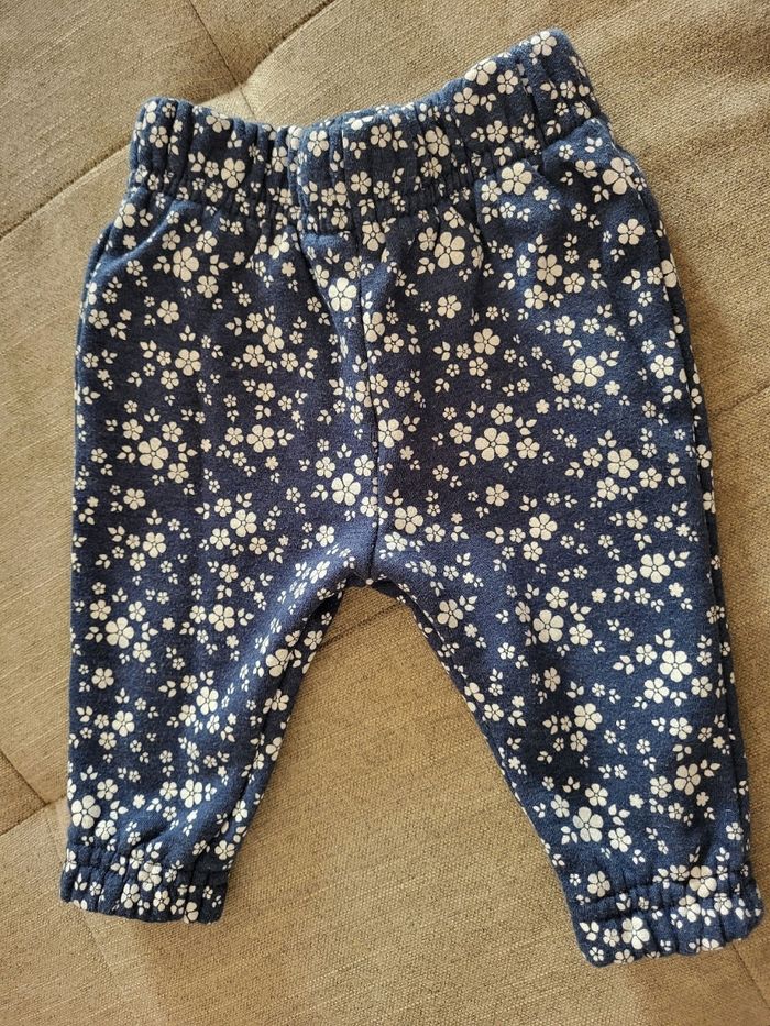 Ensemble survêtement fille. - photo numéro 5