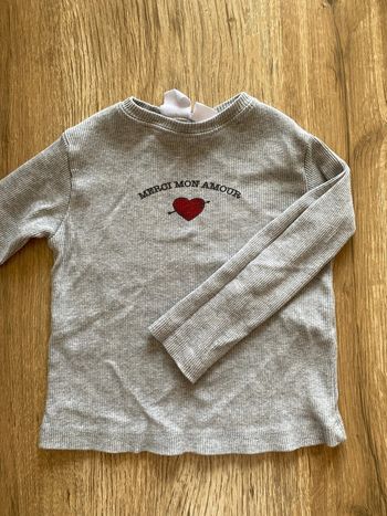 T-shirt manche longue taille 2/3 ans